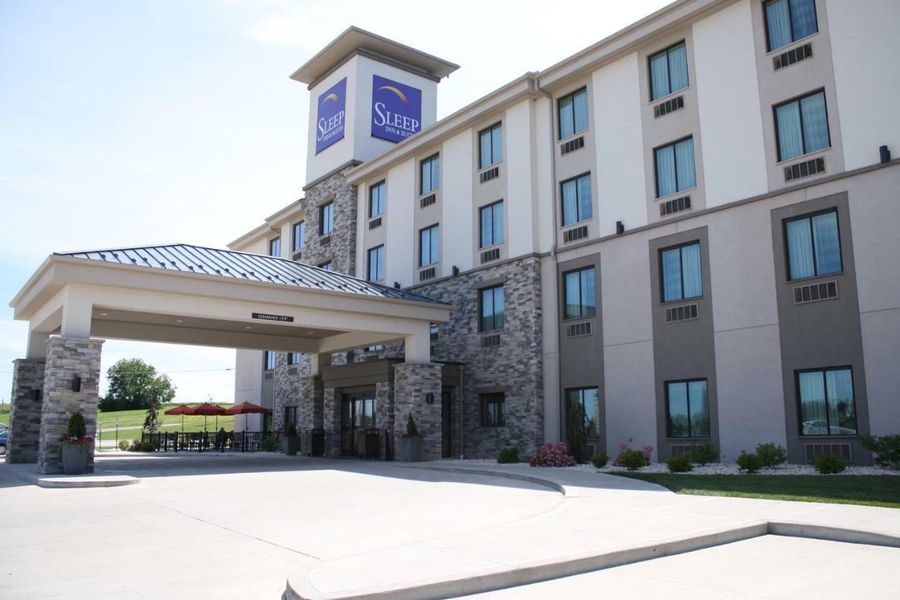 Sleep Inn & Suites Belmont - St. Clairsville Exterior photo